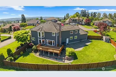 3805 90th Avenue Ct E, Edgewood, WA 98371 - Photo 2