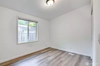 3232 206th Place SE, Bothell, WA 98012 - Photo 18