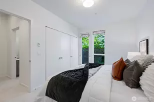 2251 14th Ave W, Seattle, WA 98119 - Photo 18