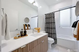 2251 14th Ave W, Seattle, WA 98119 - Photo 20