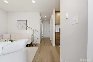 18200 NE 73rd Ave, Kenmore, WA 98028 - Photo 10