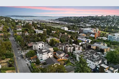 3245 13th Avenue W, Seattle, WA 98119 - Photo 28