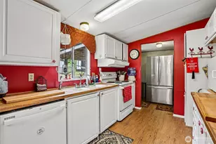 9810 6th Ave NW, Tulalip, WA 98271 - Photo 14