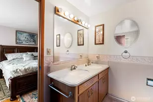 16745 Meridian Ave N, Seattle, WA 98133 - Photo 22