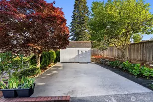 16745 Meridian Ave N, Seattle, WA 98133 - Photo 28