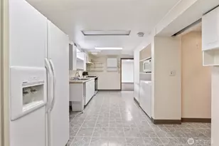 16745 Meridian Ave N, Seattle, WA 98133 - Photo 36