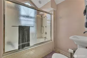 324 Stevens Ave SW, Renton, WA 98057 - Photo 20