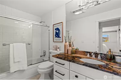 2501 Canterbury Lane E #203, Seattle, WA 98112 - Photo 18