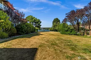 2501 Canterbury Ln E, Seattle, WA 98112 - Photo 32