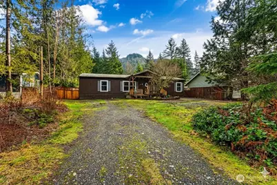 172 Sprague Valley Drive, Maple Falls, WA 98266 - Photo 2