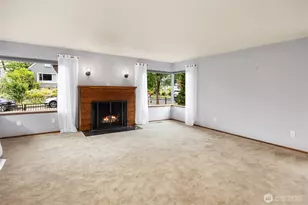 7712 23rd Ave NW, Seattle, WA 98117 - Photo 8