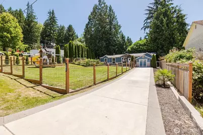 5709 NE Woodburn Road, Kingston, WA 98346 - Photo 2