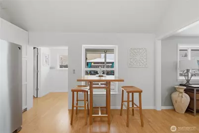 10611 2nd Place SW, Seattle, WA 98146 - Photo 14