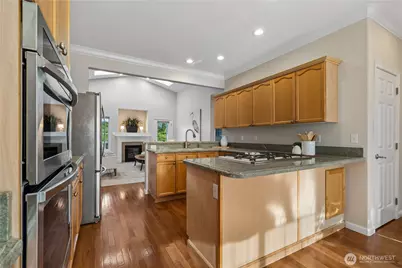 5835 54th Street W, University Place, WA 98467 - Photo 12