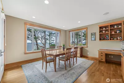 725 N Sunset Drive, Camano Island, WA 98282 - Photo 12
