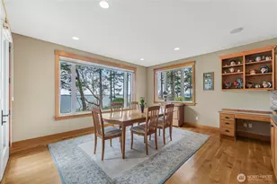 725 N Sunset Dr, Camano Island, WA 98282 - Photo 12