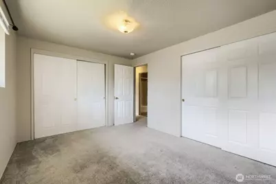 7718 S 120th St, Seattle, WA 98178 - Photo 10