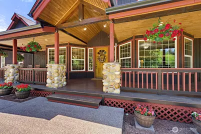 10710 417th Street E, Eatonville, WA 98328 - Photo 2