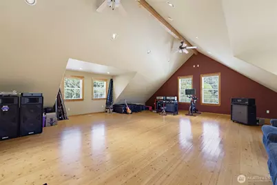 10710 417th Street E, Eatonville, WA 98328 - Photo 28