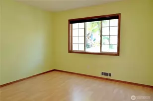 725 Judson St, Lynden, WA 98264 - Photo 12