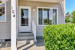 725 Judson St, Lynden, WA 98264 - Photo 1