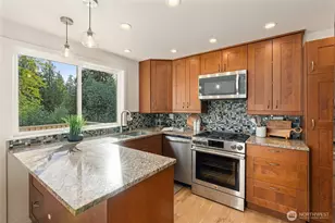 16910 22nd Ave SE, Bothell, WA 98012 - Photo 4