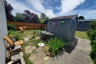 2024 21st St, Bellingham, WA 98225 - Photo 8