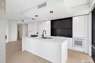 300 Virginia St, Seattle, WA 98121 - Photo 4