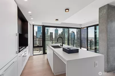 300 Virginia Street #3009, Seattle, WA 98121 - Photo 2