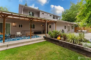 8706 NE 135th Pl, Kirkland, WA 98034 - Photo 4