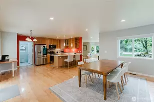 8706 NE 135th Pl, Kirkland, WA 98034 - Photo 8