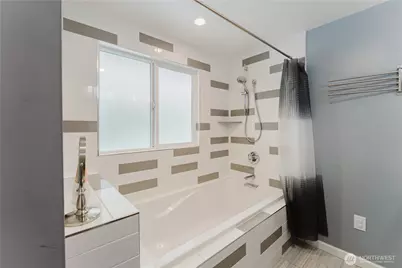 8706 NE 135th Place, Kirkland, WA 98034 - Photo 20