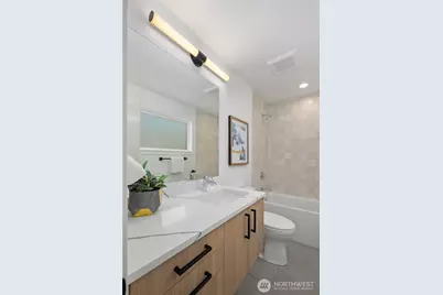 512 N 92nd Street, Seattle, WA 98103 - Photo 18