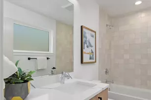 512 N 92nd St, Seattle, WA 98103 - Photo 18