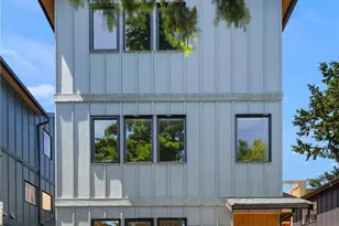 512 N 92nd St, Seattle, WA 98103 - Photo 2