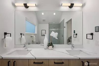 512 N 92nd Street, Seattle, WA 98103 - Photo 28