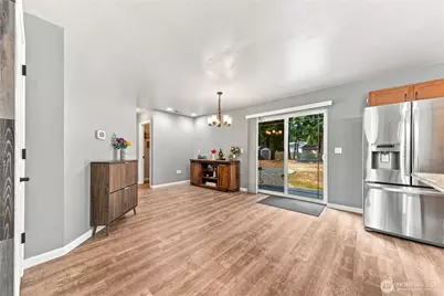 301 135th Place SE, Rainier, WA 98576 - Photo 8