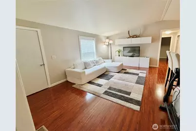 15410 SE 272nd Street #10, Kent, WA 98042 - Photo 4