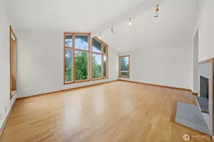 309 129th Street East Ave, Tacoma, WA 98445 - Photo 8