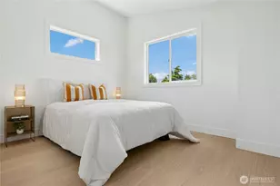 9242 Dayton Ave N, Seattle, WA 98103 - Photo 22