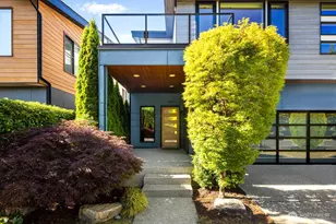 1494 14th Pl NE, Issaquah, WA 98029 - Photo 2