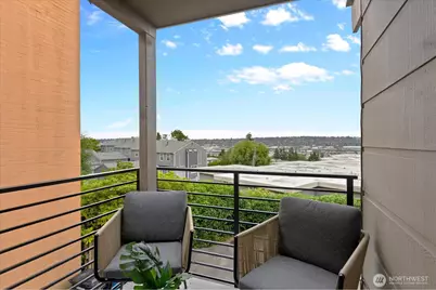 3700 W 25th Place #201, Seattle, WA 98199 - Photo 12