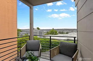 3700 W 25th Pl, Seattle, WA 98199 - Photo 12