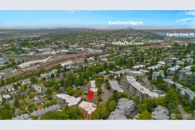 3700 W 25th Place #201, Seattle, WA 98199 - Photo 30