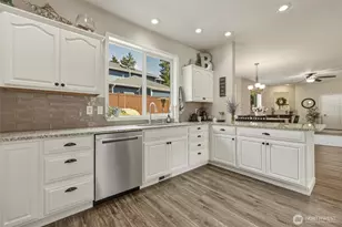 3028 Amhurst St SE, Olympia, WA 98501 - Photo 12