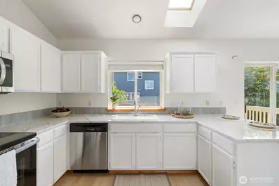 3701 Browns Point Blvd, Tacoma, WA 98422 - Photo 10