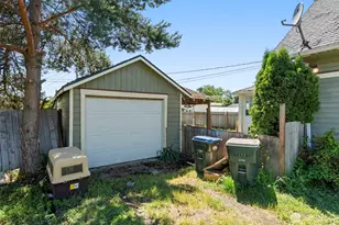 1208 W Pear St, Centralia, WA 98531 - Photo 24