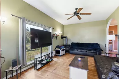 1208 W Pear Street, Centralia, WA 98531 - Photo 6