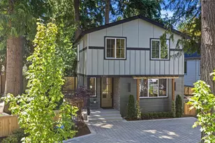 12831 NE 78th Pl, Kirkland, WA 98033 - Photo 2