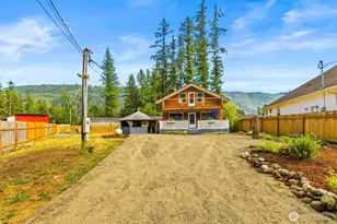 8664 Valley Ct, Maple Falls, WA 98266 - Photo 24